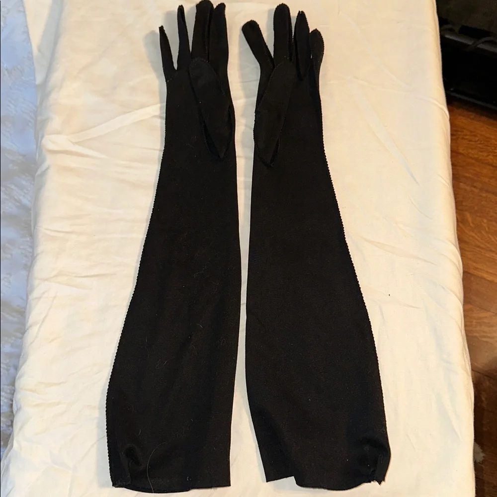 Vintage NWOT Dressy Black Cloth‎ Elbow Length Black Gloves